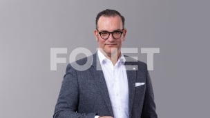 Zeliger predvodi investitore